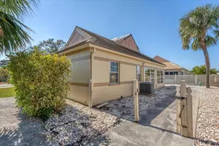 3613 57th Ave Dr W, Bradenton, FL 34210 - Photo 27