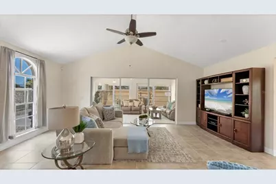 3613 57th Avenue Drive W #3613, Bradenton, FL 34210 - Photo 5