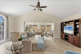 3613 57th Ave Dr W, Bradenton, FL 34210 - Photo 5
