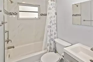 3856 27th Pkwy, Sarasota, FL 34235 - Photo 29