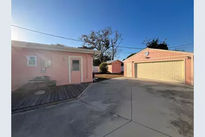 733 Laurel Avenue, Venice, FL 34285 - Photo 11