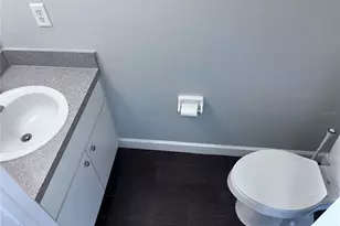 7011 49th Pl E, Palmetto, FL 34221 - Photo 7