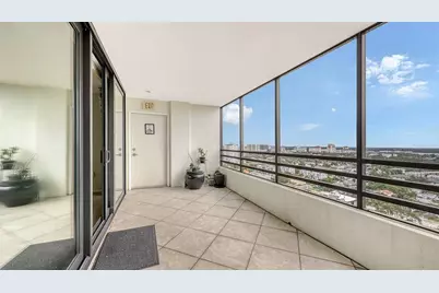 770 S Palm Avenue #2, Sarasota, FL 34236 - Photo 7