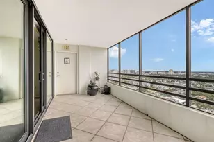 770 S Palm Ave, Sarasota, FL 34236 - Photo 7