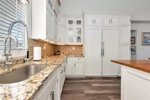 4211 3rd Ave NE, Bradenton, FL 34208 - Photo 13