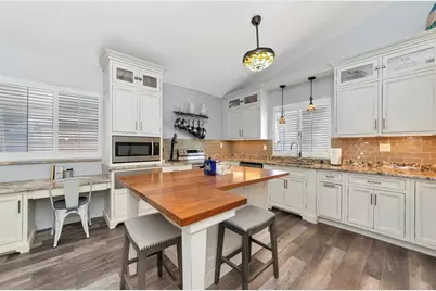 4211 3rd Avenue NE, Bradenton, FL 34208 - Photo 11