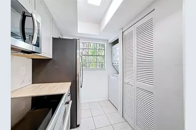 608 N Jefferson Avenue #30, Sarasota, FL 34237 - Photo 9