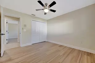 4851 Wood Pointe Wy, Sarasota, FL 34233 - Photo 27