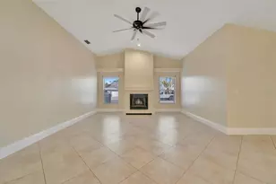 4851 Wood Pointe Wy, Sarasota, FL 34233 - Photo 7