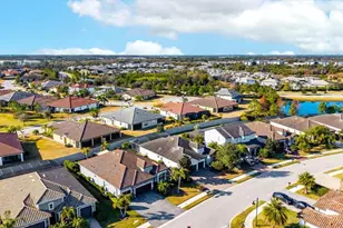 12007 Perennial Pl, Lakewood Ranch, FL 34211 - Photo 69