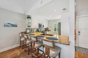 2051 Roselawn St, Sarasota, FL 34231 - Photo 9