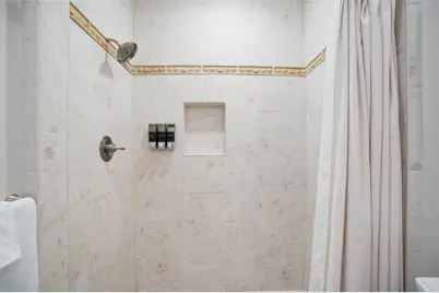 2051 Roselawn Street, Sarasota, FL 34231 - Photo 61