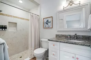 2051 Roselawn St, Sarasota, FL 34231 - Photo 57