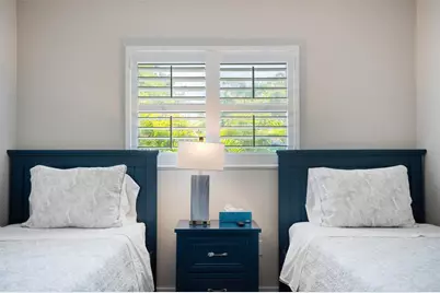 2051 Roselawn Street, Sarasota, FL 34231 - Photo 59