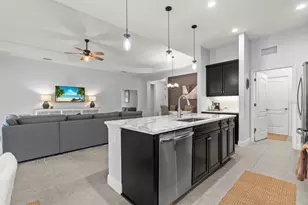 12709 Lake Silver Ave, Bradenton, FL 34211 - Photo 17