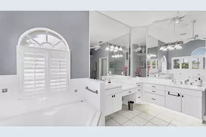 4627 Barracuda Drive, Bradenton, FL 34208 - Photo 45