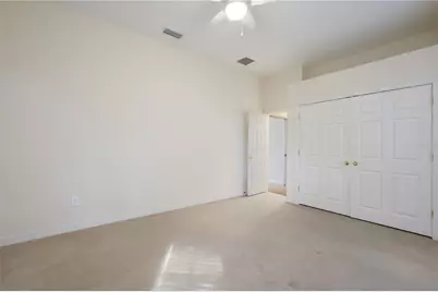 7908 Warwick Gardens Lane, University Park, FL 34201 - Photo 35