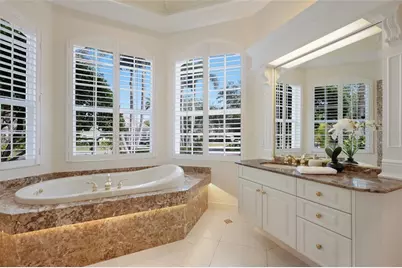 7908 Warwick Gardens Lane, University Park, FL 34201 - Photo 27