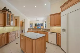 7908 Warwick Gardens Ln, University Park, FL 34201 - Photo 15