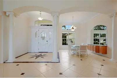 7908 Warwick Gardens Lane, University Park, FL 34201 - Photo 9