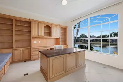7908 Warwick Gardens Lane, University Park, FL 34201 - Photo 35