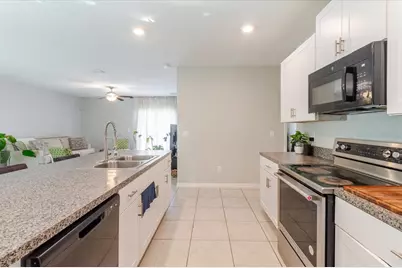 4513 Eternal Prince Drive, Sun City Center, FL 33573 - Photo 19