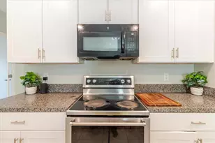 4513 Eternal Prince Dr, Sun City Center, FL 33573 - Photo 25