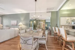 9447 Forest Hills Cir, Sarasota, FL 34238 - Photo 9