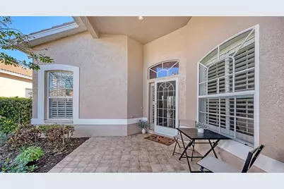 9447 Forest Hills Circle, Sarasota, FL 34238 - Photo 5