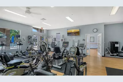 9447 Forest Hills Circle, Sarasota, FL 34238 - Photo 73