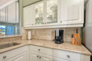 9447 Forest Hills Cir, Sarasota, FL 34238 - Photo 27