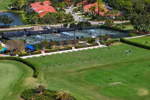 9447 Forest Hills Cir, Sarasota, FL 34238 - Photo 61