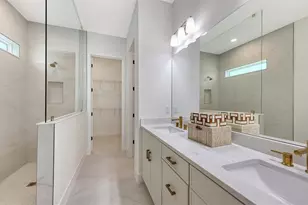 721 Anegada Ln, Sarasota, FL 34234 - Photo 31