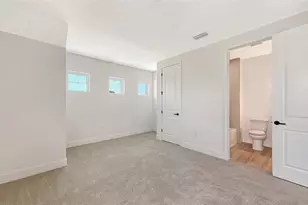 721 Anegada Ln, Sarasota, FL 34234 - Photo 51