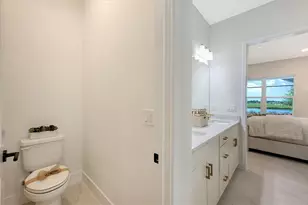 721 Anegada Ln, Sarasota, FL 34234 - Photo 33