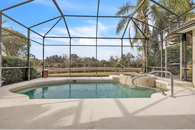 7626 Desert Inn Way, Lakewood Ranch, FL 34202 - Photo 5