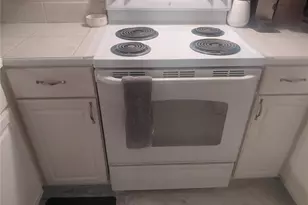 85 SE 16th Ave, Gainesville, FL 32601 - Photo 9