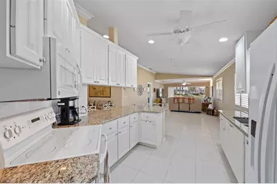 7772 Camminare Drive, Sarasota, FL 34238 - Photo 7