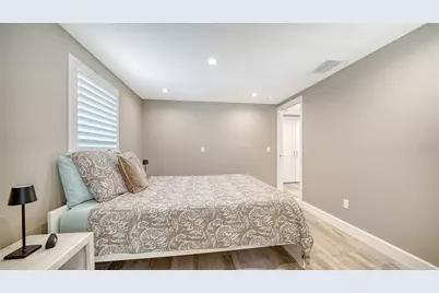 6140 Midnight Pass Road #B6, Sarasota, FL 34242 - Photo 31