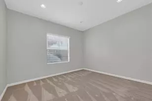 4654 Woodbrook Dr, Sarasota, FL 34243 - Photo 21