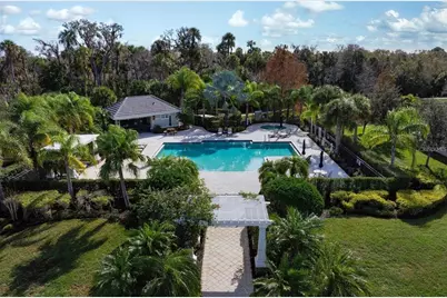 4654 Woodbrook Drive, Sarasota, FL 34243 - Photo 37