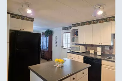 3225 Sweet Gum Terrace, Sarasota, FL 34237 - Photo 11