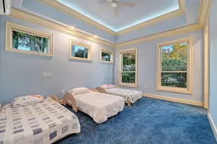 316 W Royal Flamingo Dr, Sarasota, FL 34236 - Photo 49