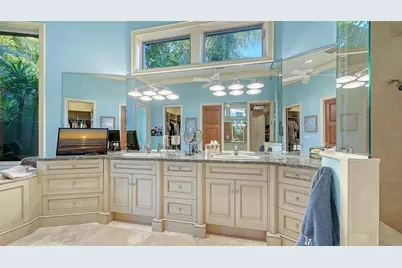 316 W Royal Flamingo Drive, Sarasota, FL 34236 - Photo 41