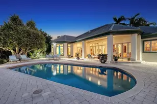 316 W Royal Flamingo Dr, Sarasota, FL 34236 - Photo 59