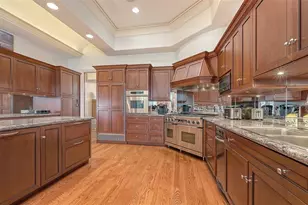 316 W Royal Flamingo Dr, Sarasota, FL 34236 - Photo 27