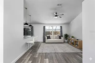 6201 63rd Ave E, Palmetto, FL 34221 - Photo 11