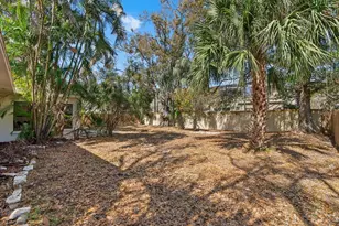 2535 Floyd St, Sarasota, FL 34239 - Photo 27