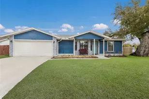 8034 56th Ct E, Palmetto, FL 34221 - Photo 1