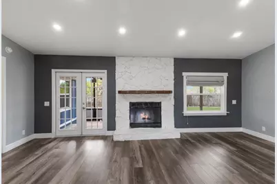 8034 56th Court E, Palmetto, FL 34221 - Photo 9